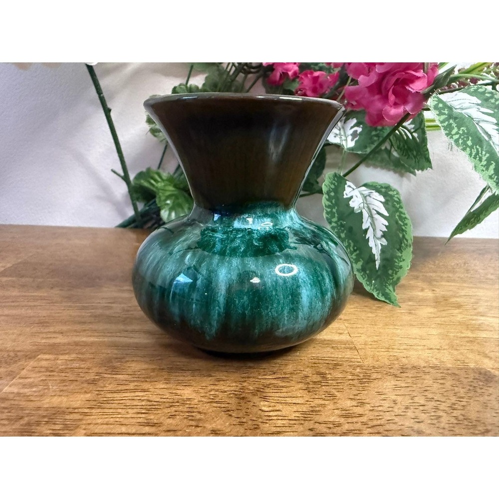 Vintage Blue Mountain Pottery‎ Green Black Drip Vase Canadian MCM Studio Art